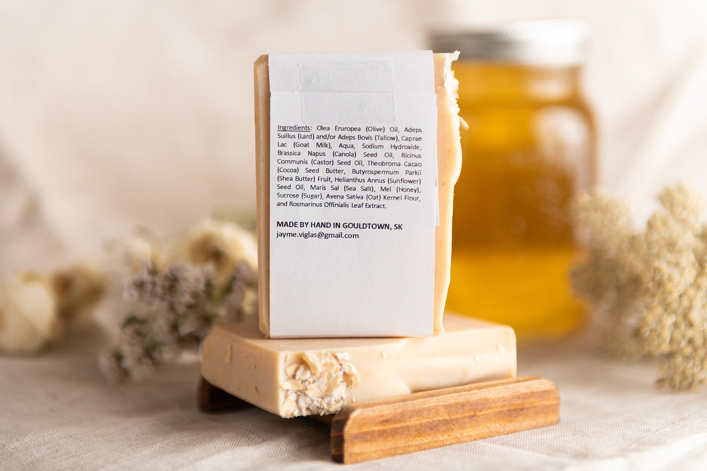 goats milk, oats & honey soap